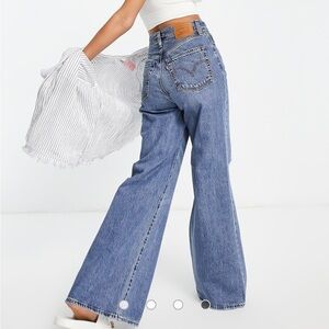 Levi’s High Loose Flare Jeans